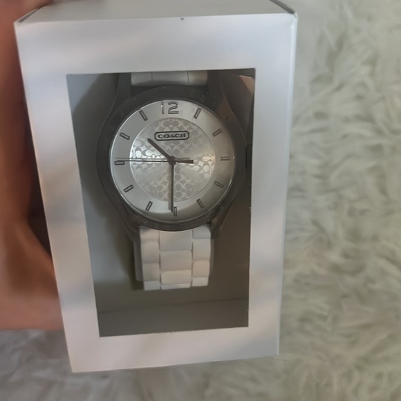 Coach watch- white, in box, never opened. - Picture 1 of 5